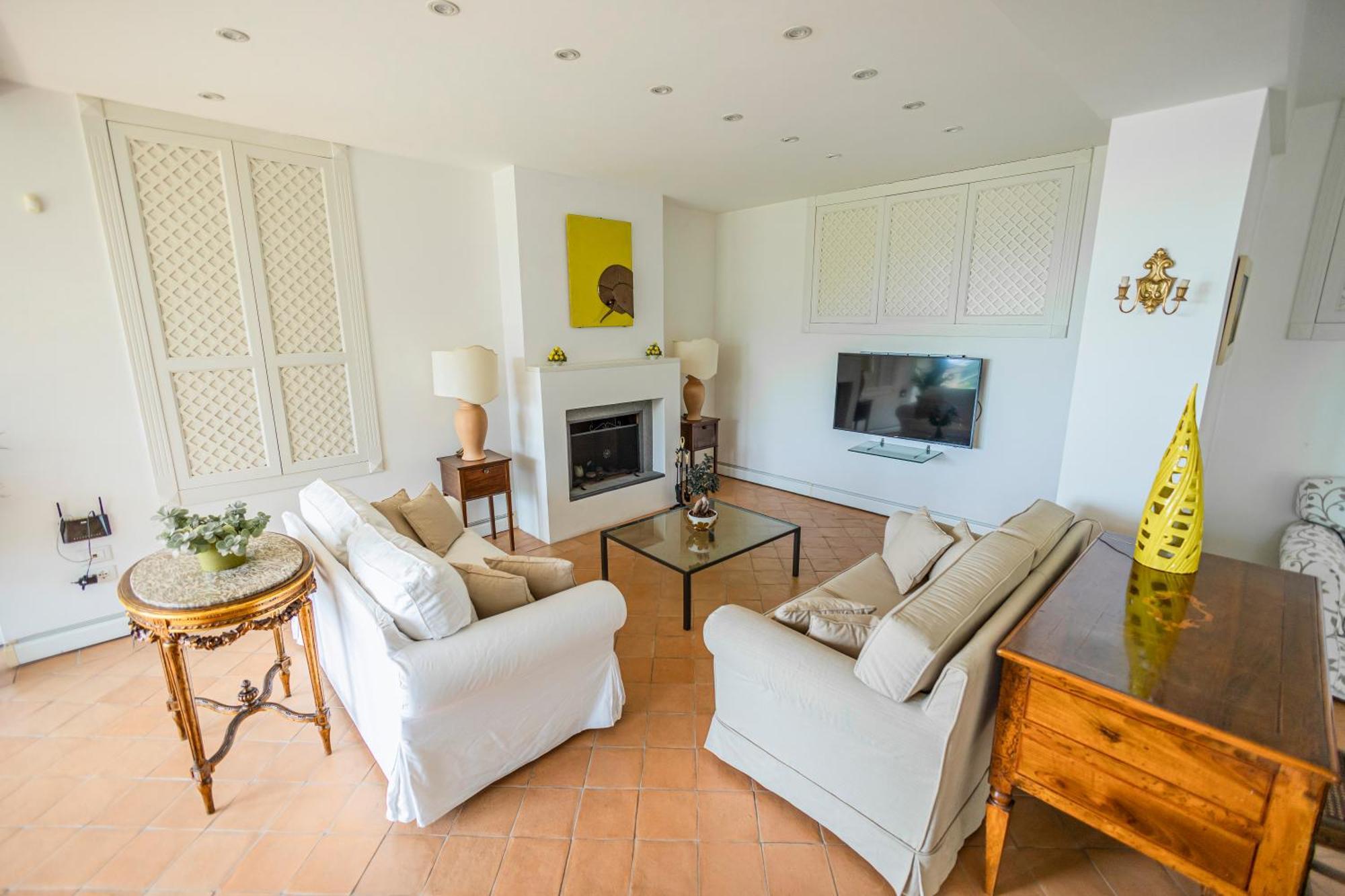 Villa Lilia В'єтрі Екстер'єр фото
